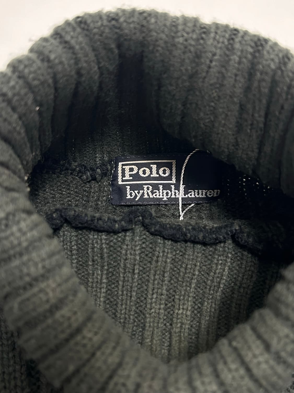 폴로 랄프로렌 케이블 터틀넥 니트 스웨터 상품이미지9