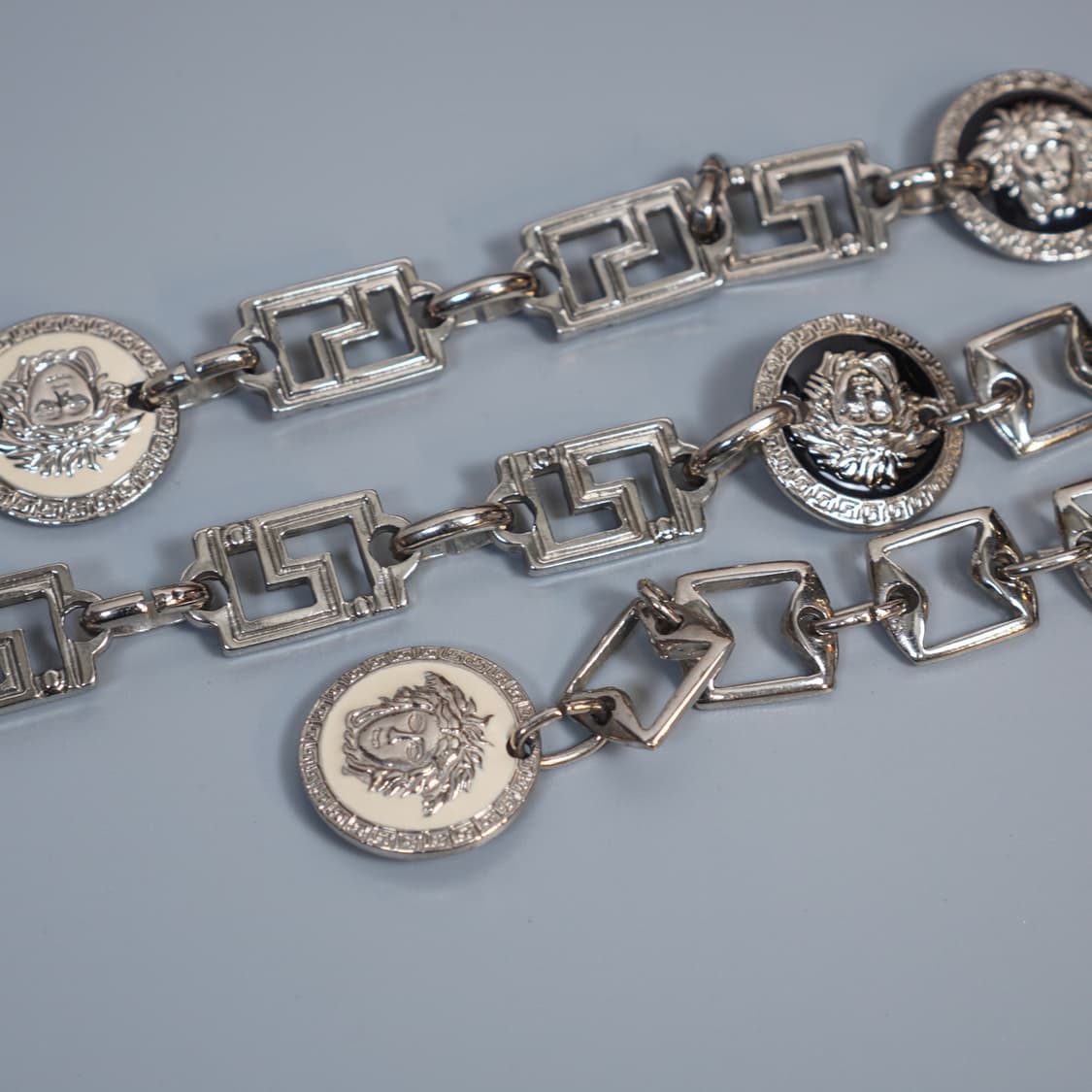 베르사체 90s Archive Symbol 메두사 체인 상품이미지7