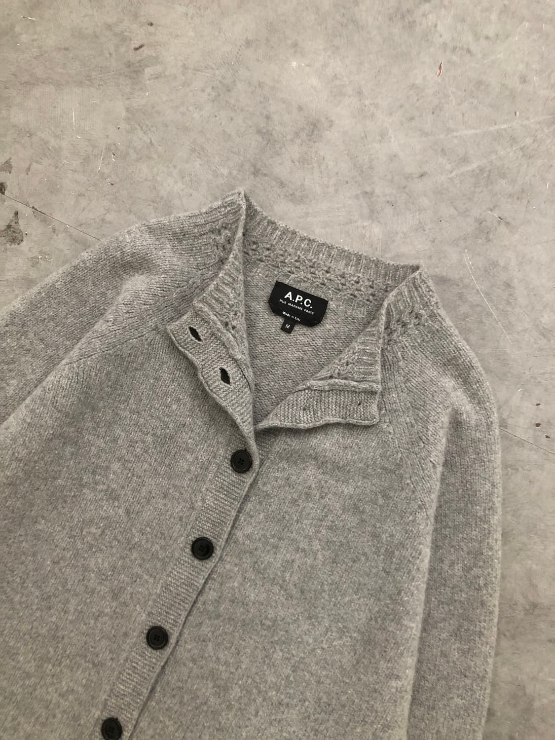 A.P.C. 아페쎄 그레이 캐시미어 혼방 가디건 상품이미지4