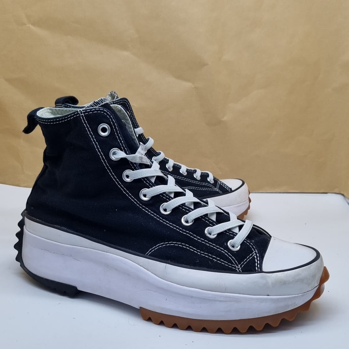 컨버스 런스타 하이크 블랙 남성하이탑290. 상품이미지1