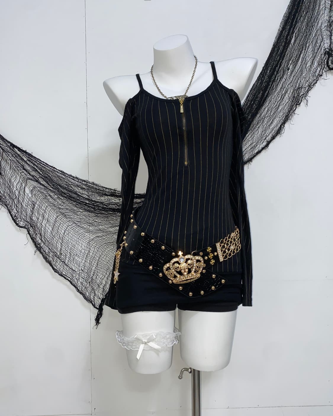 ꒰ঌ LA*BUS 오네갸루 골드 스트라이프 오프숄더 롱슬리브 ໒꒱ 상품이미지1