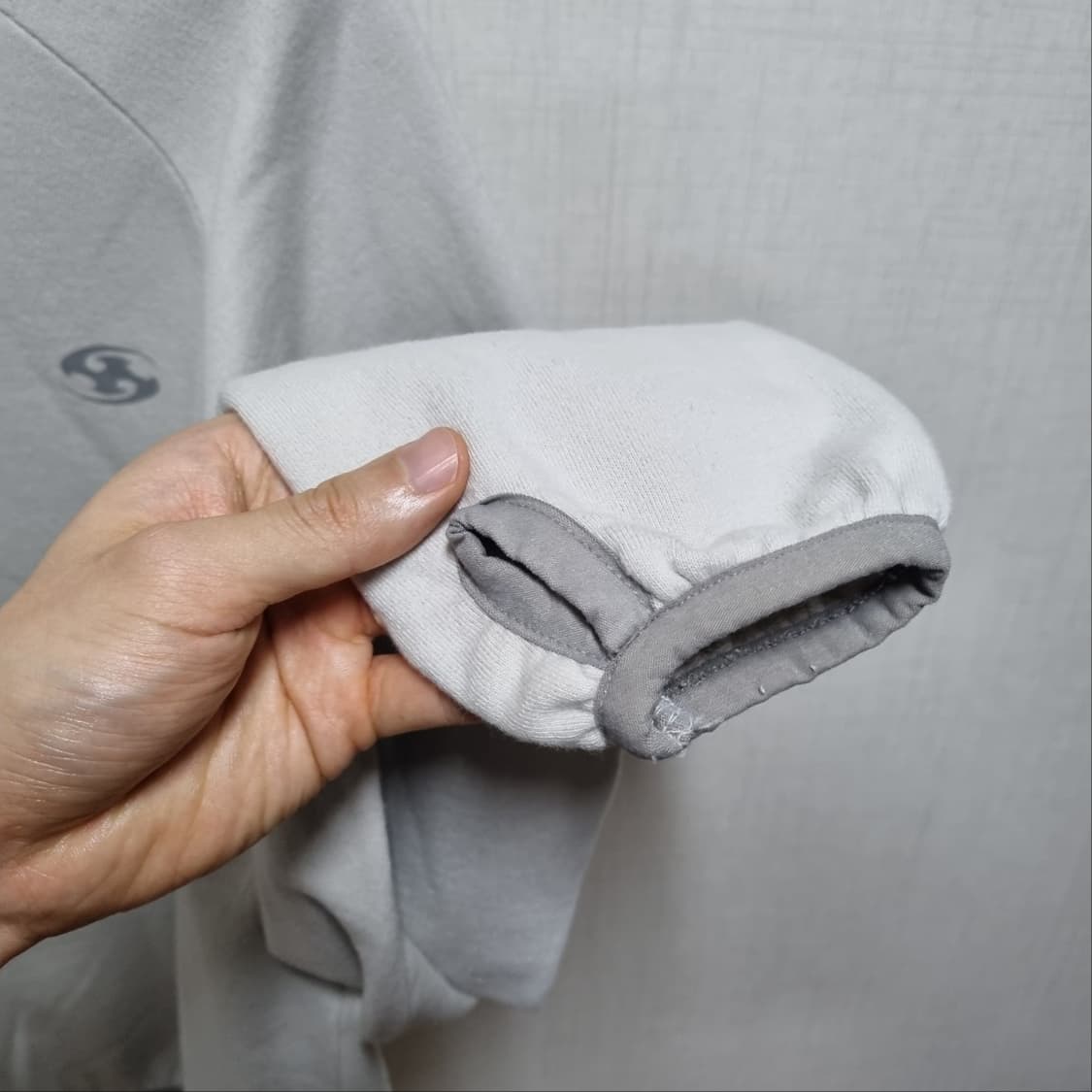 산산기어 테이프드 후드티 상품이미지4