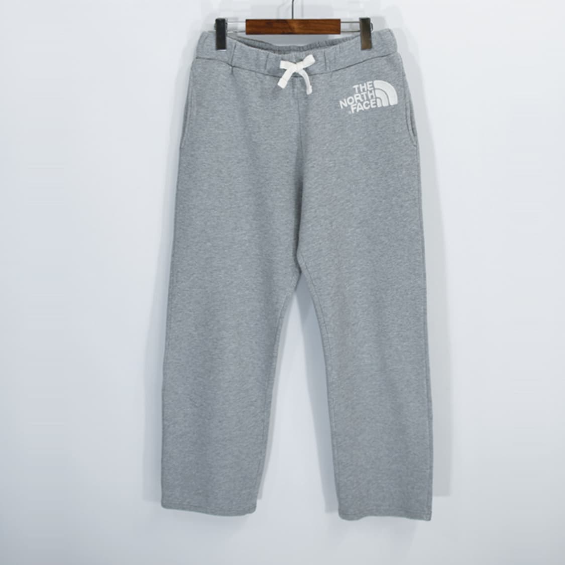 The North Face 로고스웨트팬츠 상품이미지1