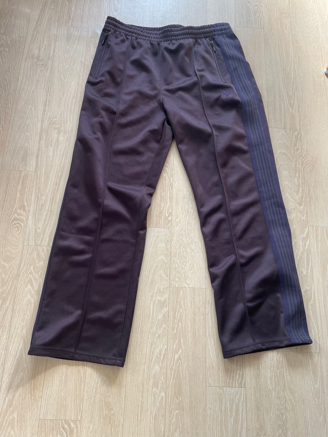 니들스 트랙팬츠 다크브라운 퍼플/택있음 상품이미지3