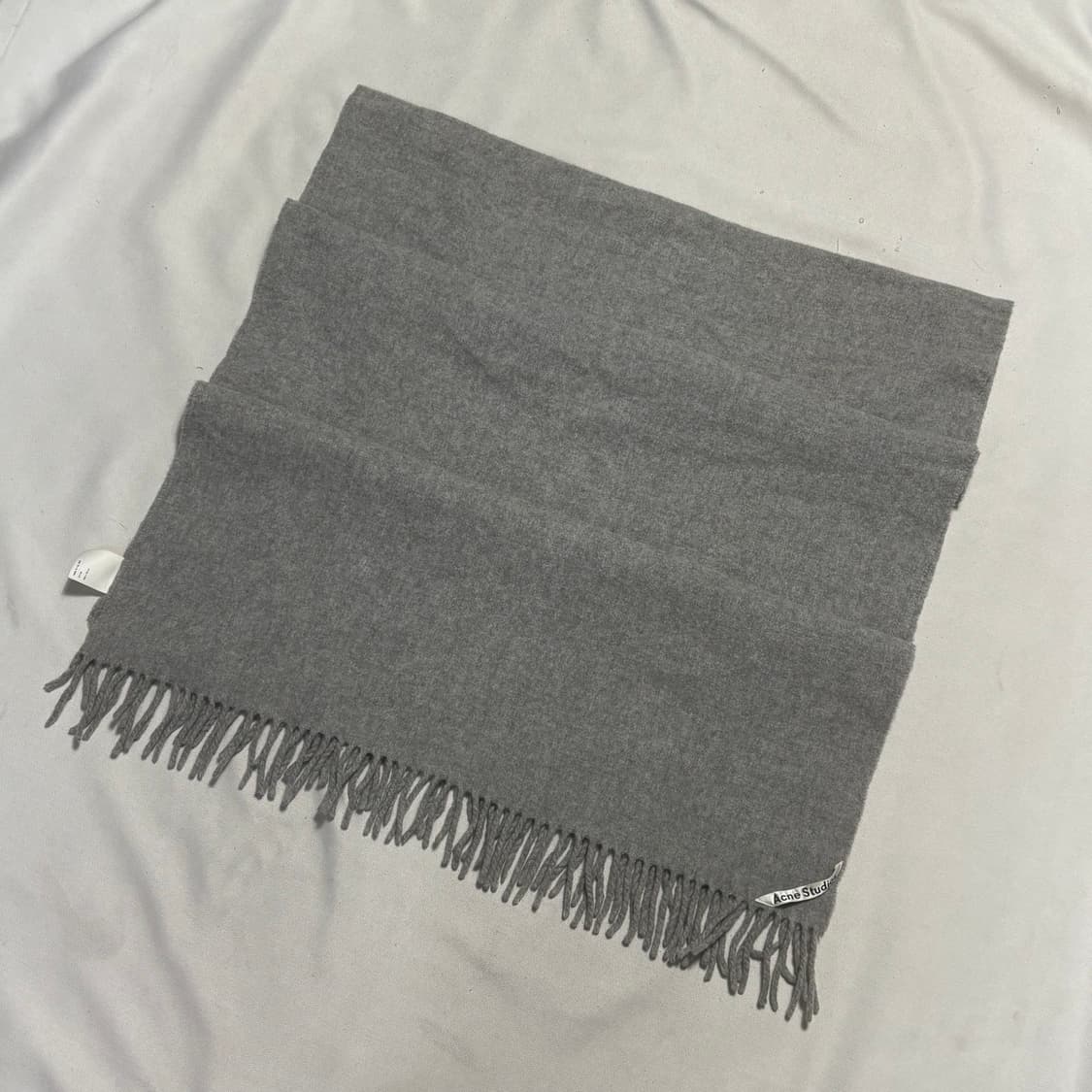 OS 아크네 스튜디오 울 그레이 머플러 상품이미지1