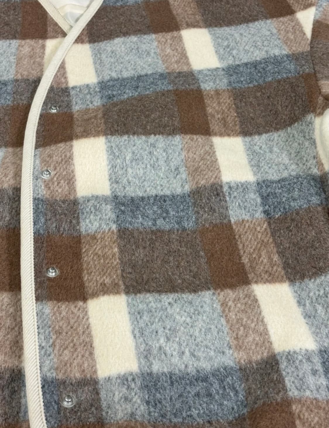 조유리 착용) LAP V넥 코듀로이 배색 V넥 자켓 랩 숏코트 체크 상품이미지5