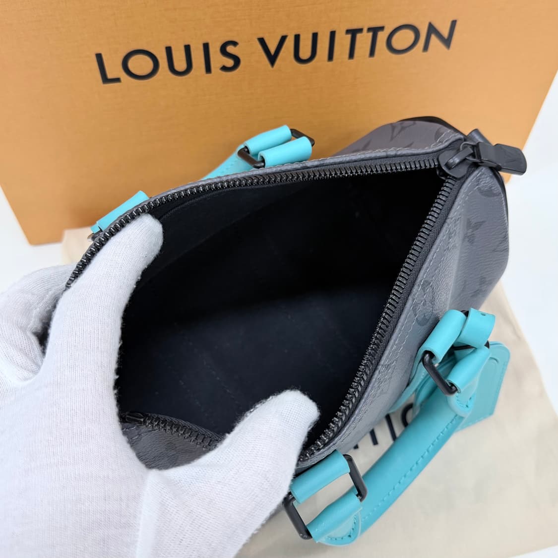 [S급/OS] 루이비통 더콰이즈 키폴 반둘리에 25 크로스백 숄더백 상품이미지7
