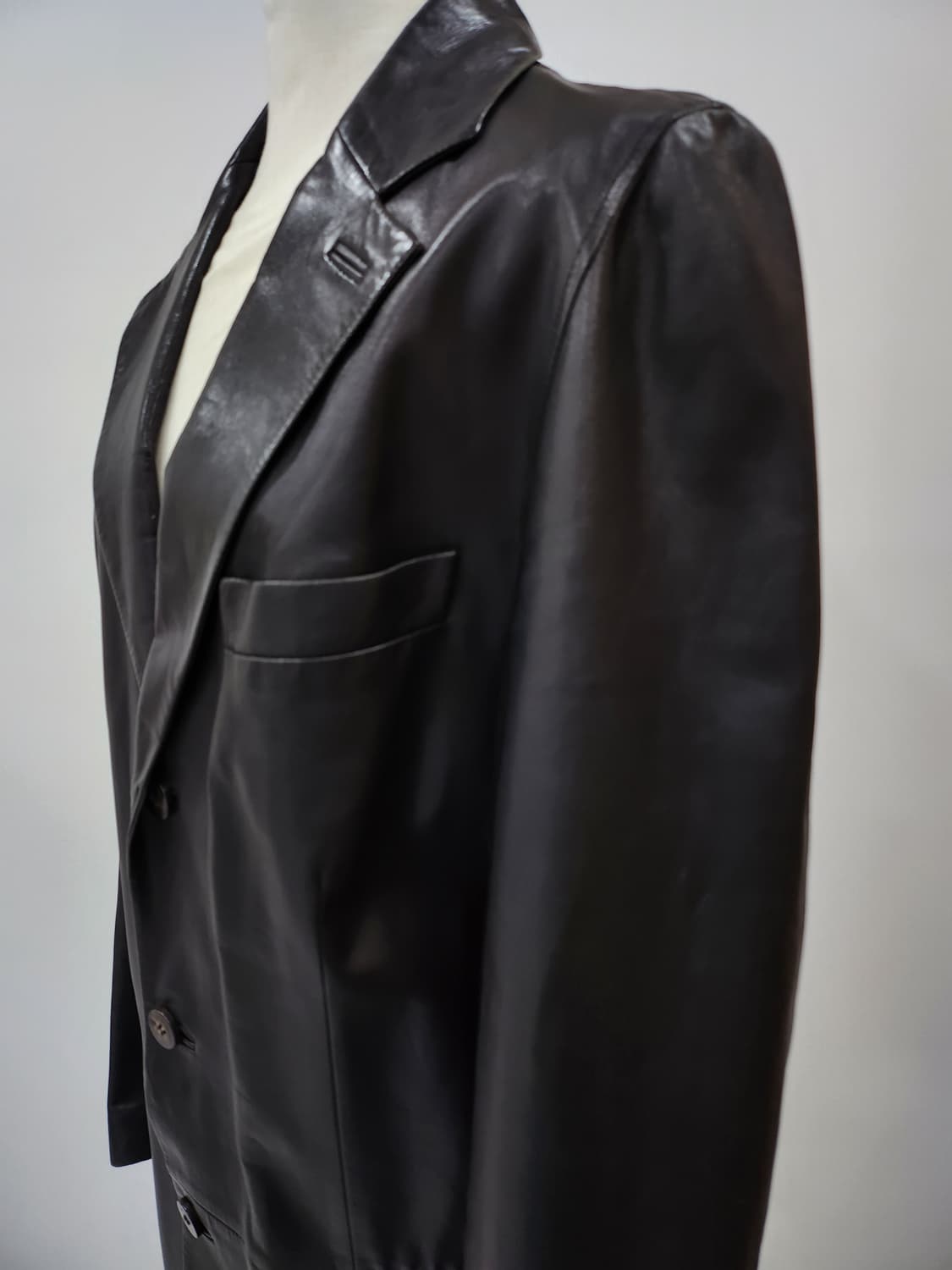 살바토레 페레가모 램스킨 블랙 가죽자켓 46 상품이미지4