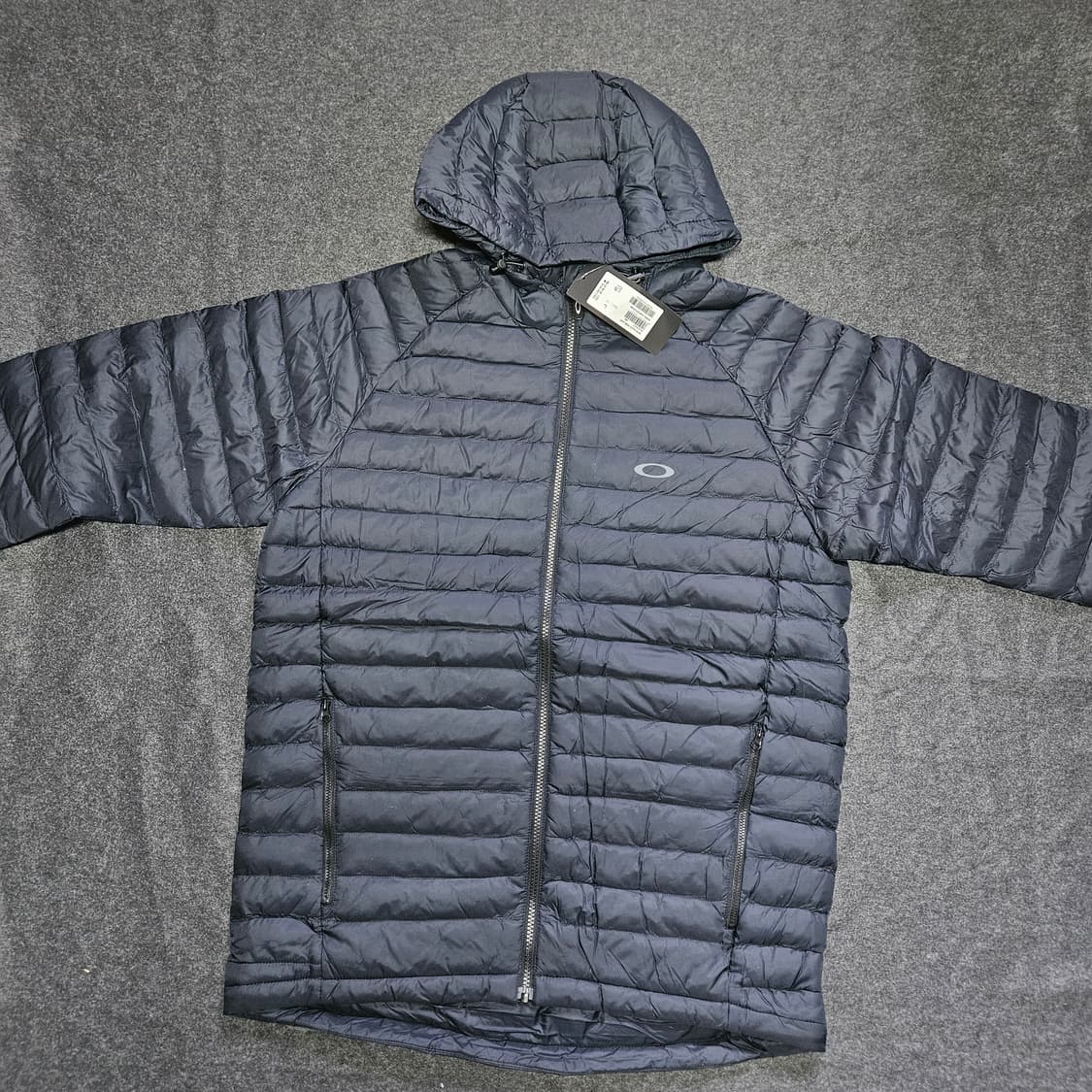 오클리 경량패딩 l 미개봉 새상품 상품이미지1