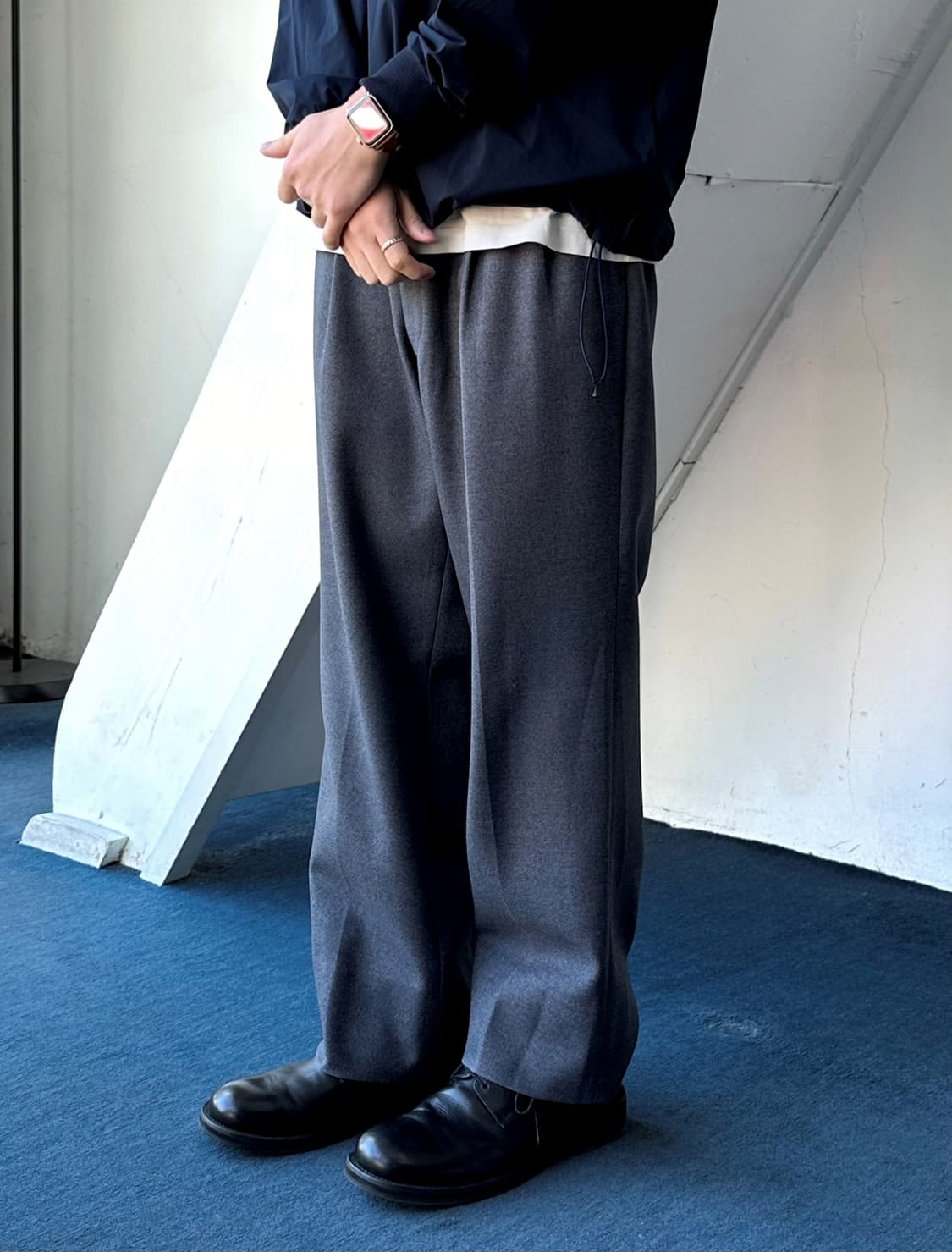 2 pleats straight wool blend slacks 상품이미지5