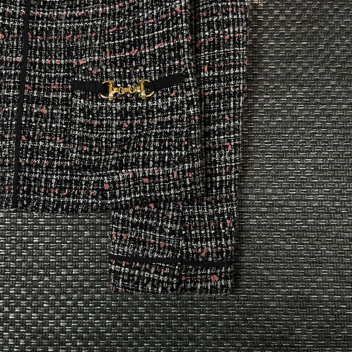 JPN 블랙핑크 골드 체인 트위드 자켓 39 상품이미지4