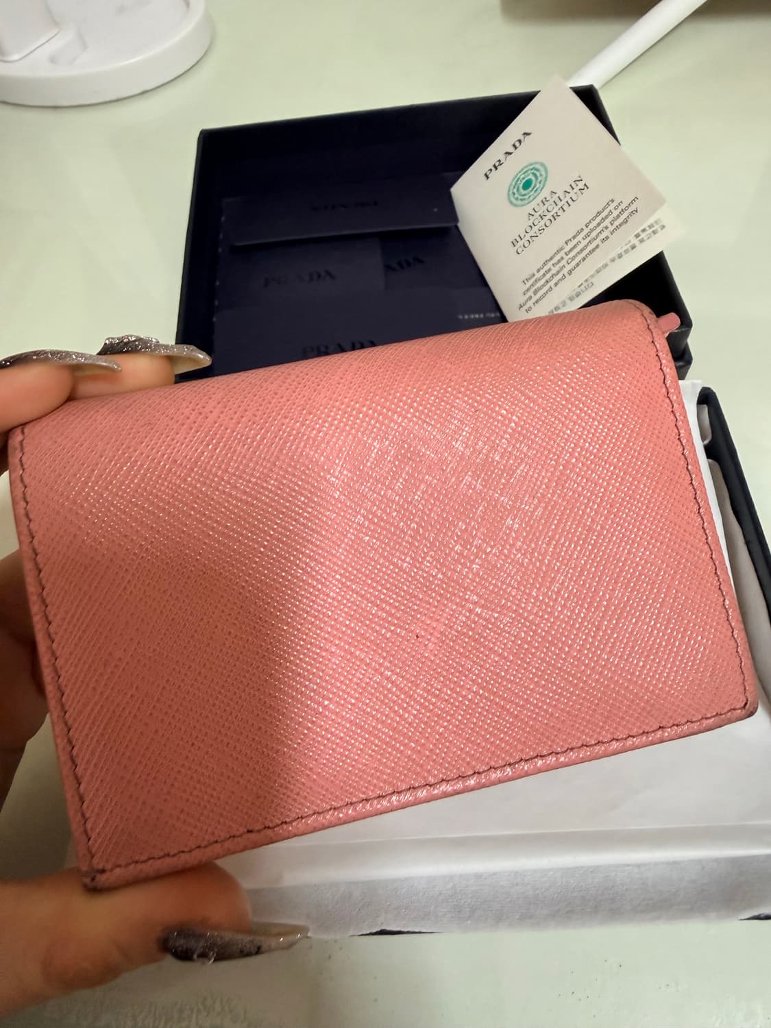 프라다 사피아노 트라이앵글 반지갑 핑크 상품이미지5