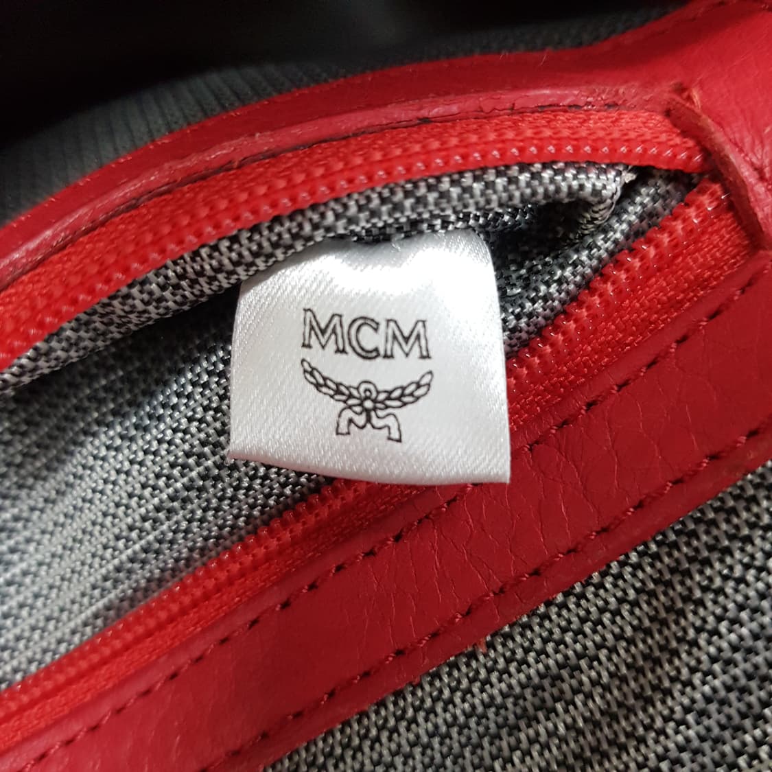 MCM 비세토스 스터드 백팩 상품이미지4