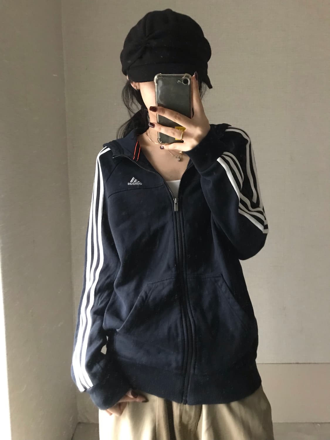 아디다스 검흰 후드집업 상품이미지1
