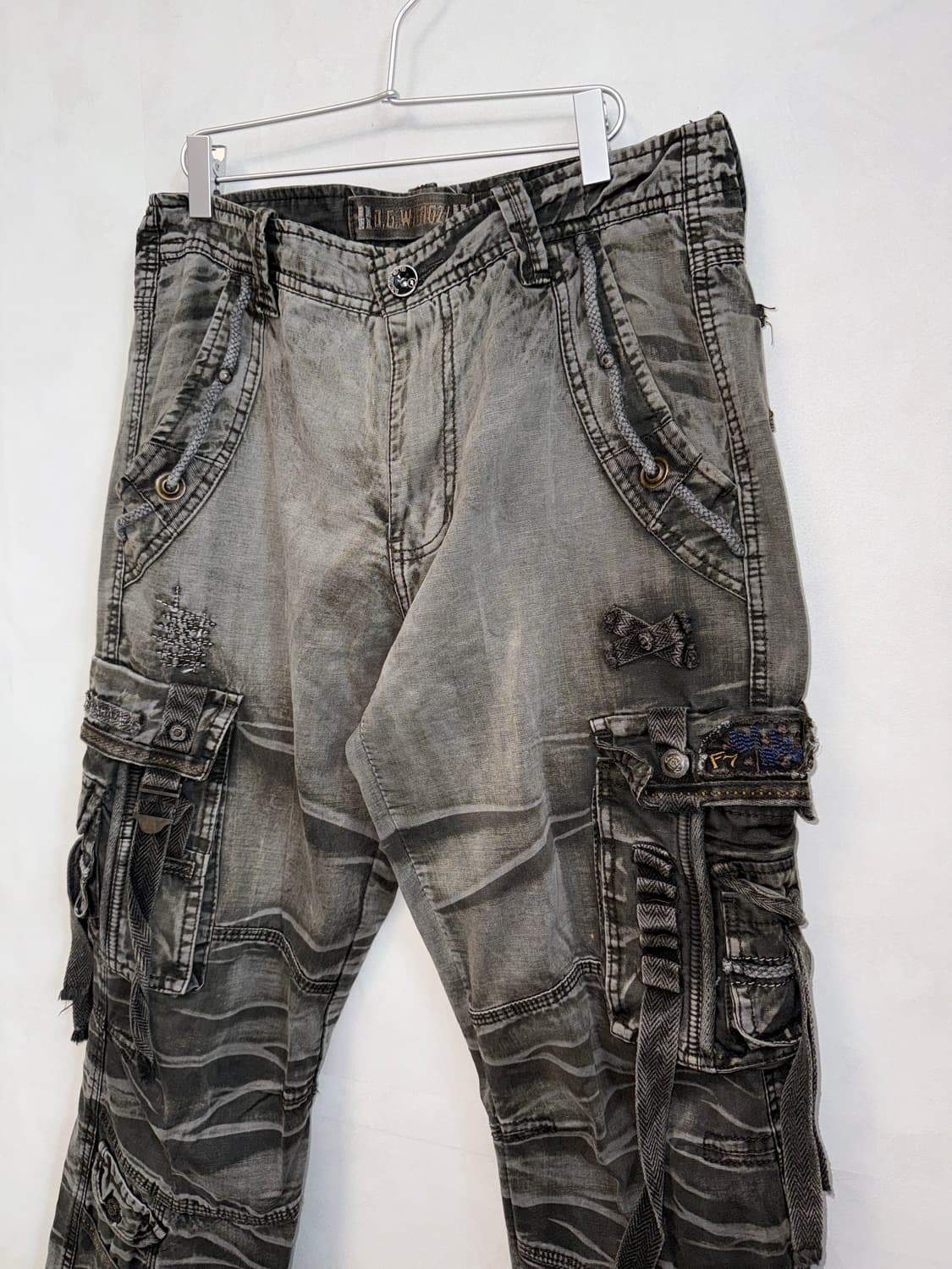 Washing gray grunge multi pocket 카고팬츠 상품이미지2
