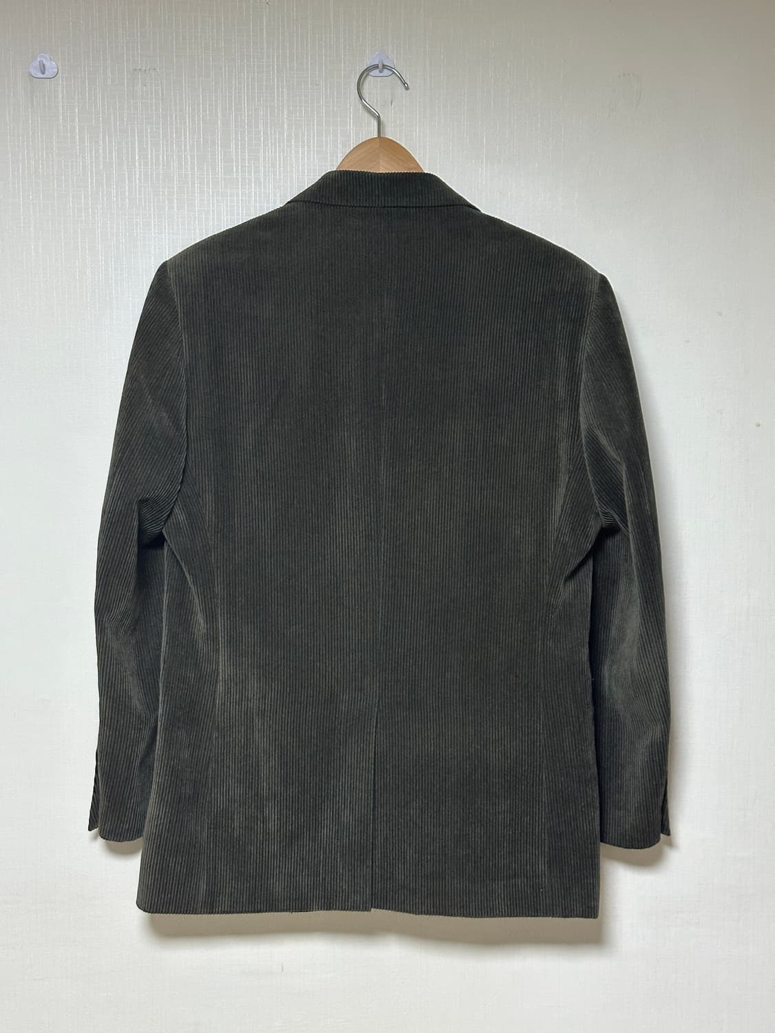 20FW)조르지오 아르마니 블랙라벨 120수 울실크 코듀로이 블레이저/4 상품이미지3