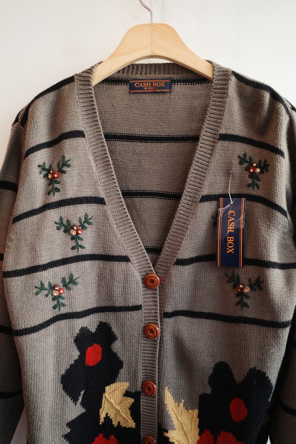 Japan brand 니트 자수 가디건 상품이미지2
