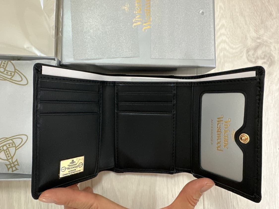 비비안웨스트우드 반지갑 상품이미지3