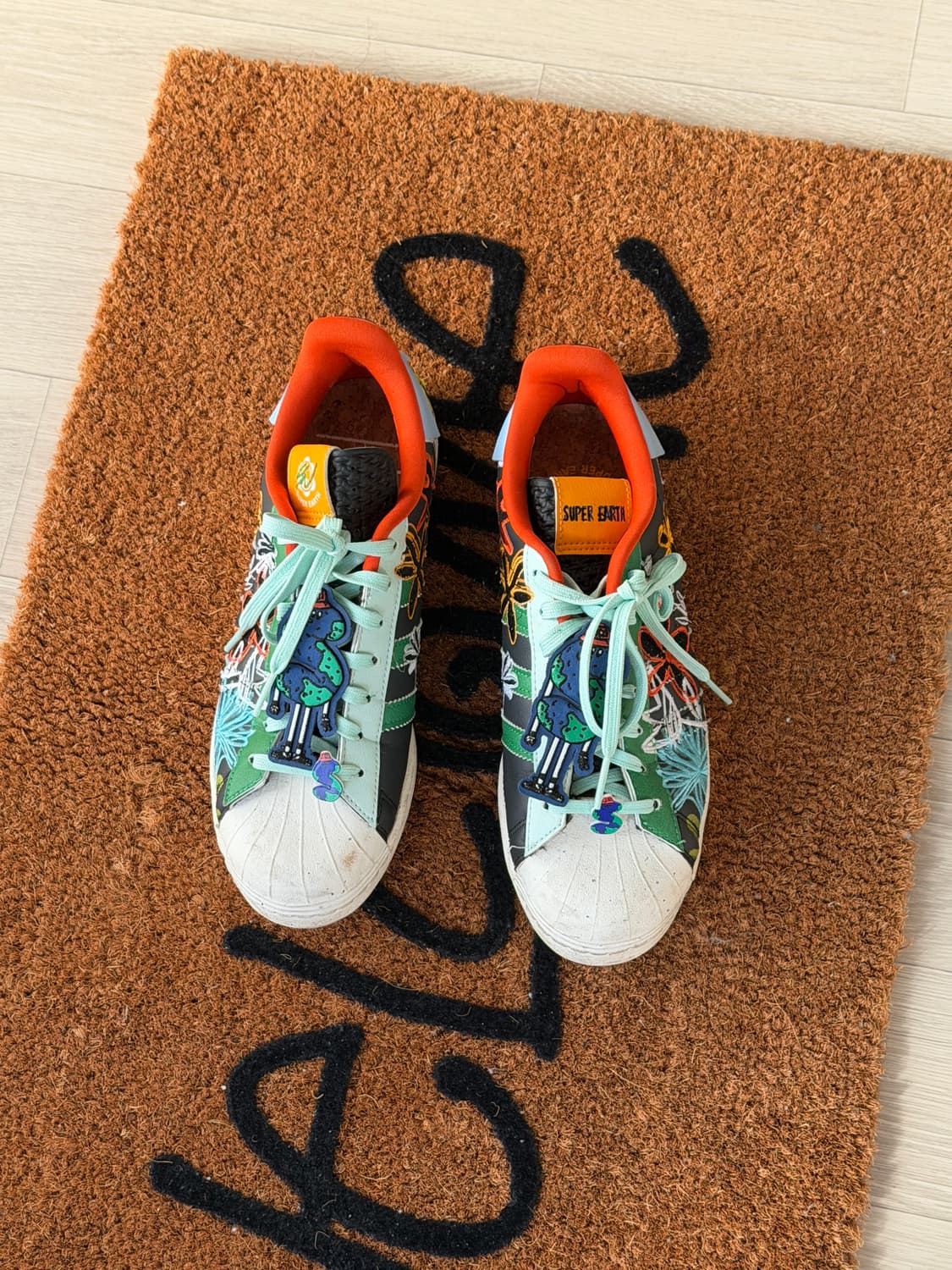 아디다스 x 션 우더스푼 슈퍼스타 상품이미지2