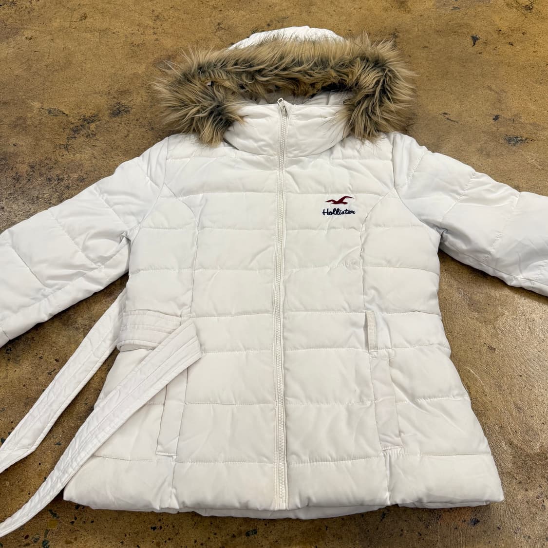 홀리스터 화이트 털 패딩  상품이미지3