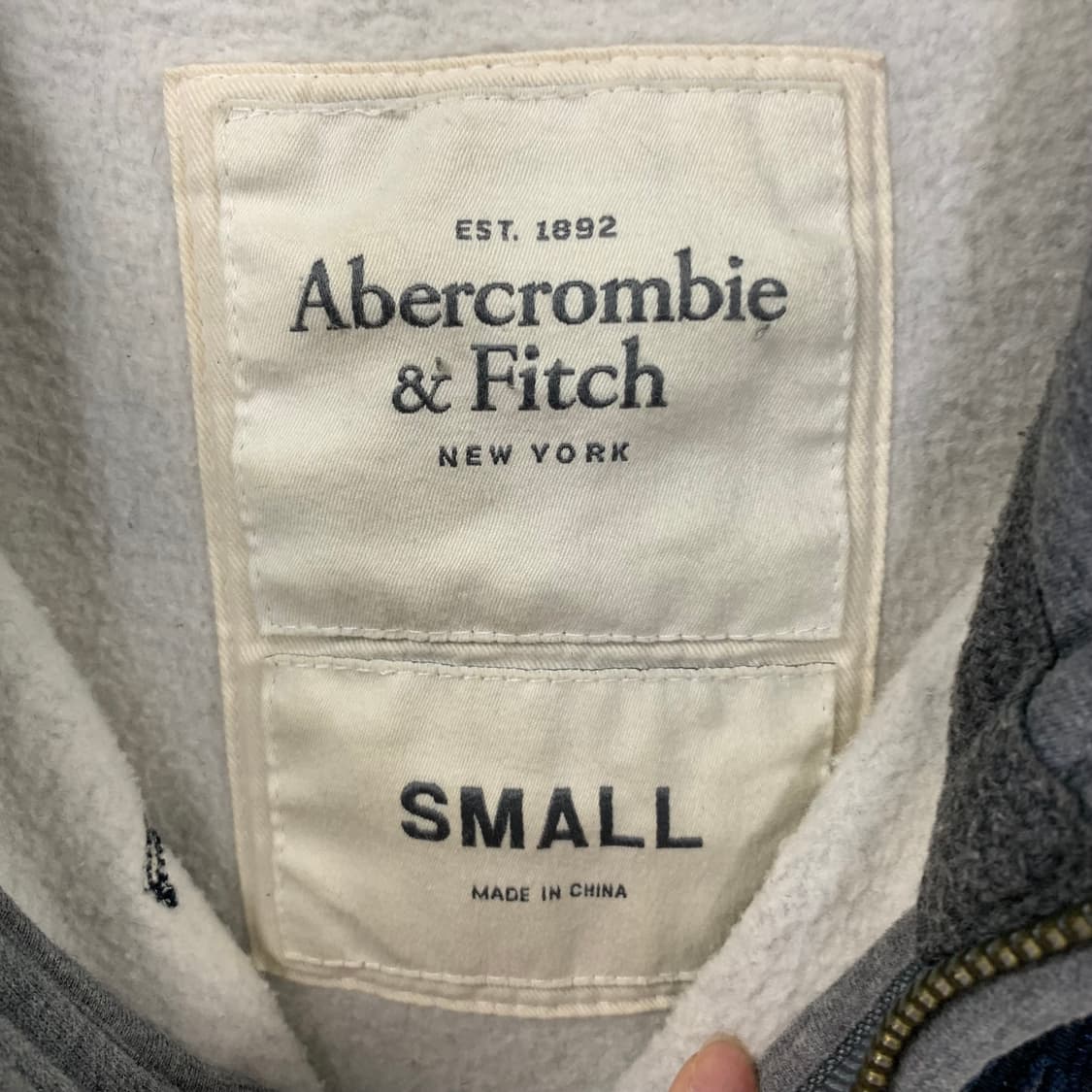 아베크롬비 y2k 와투케 헤비코튼 그레이 후드집업 상품이미지6