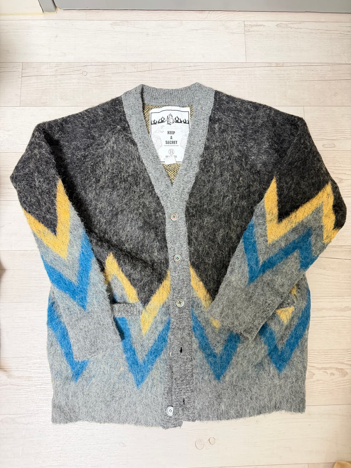 블랙아웃 리오버 가디건 상품이미지1