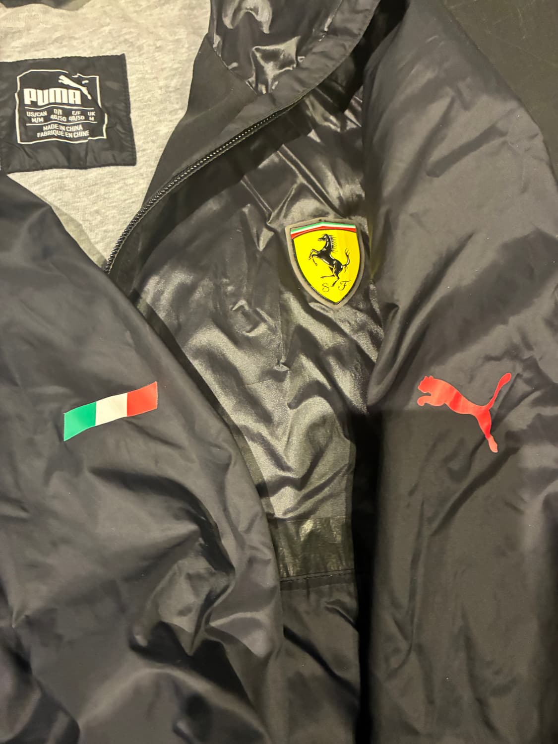 M) 푸마 페라리 바람막이 자켓 블랙 상품이미지4
