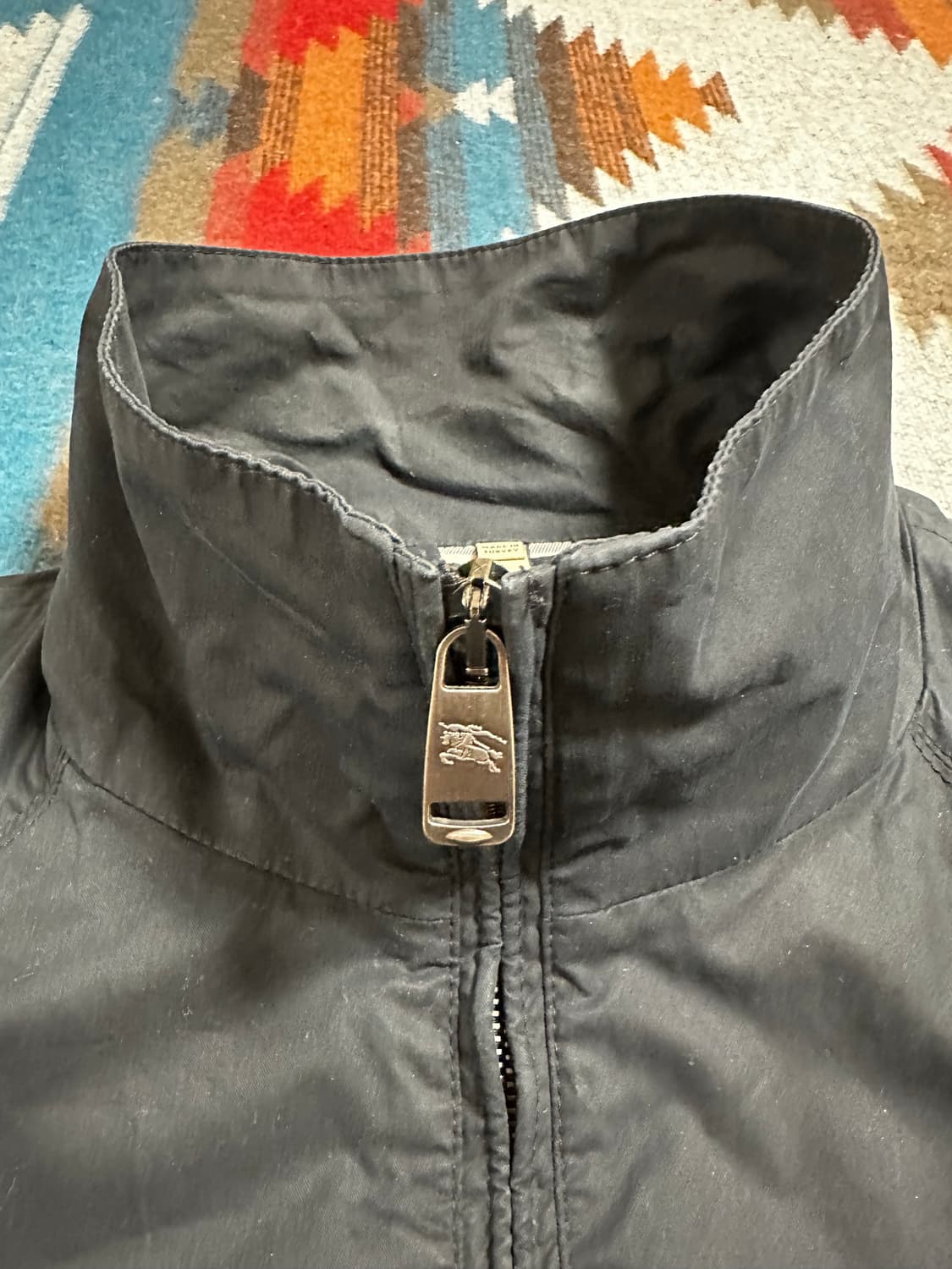 버버리 하이넥 미니멀 블루종 상품이미지2