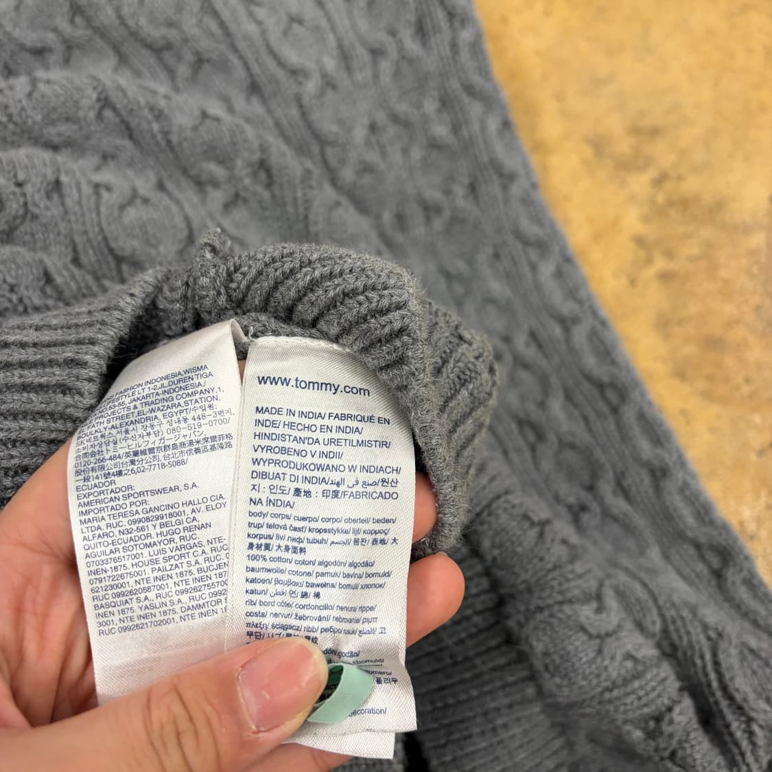 타미힐피거 꽈배기 그레이 니트 상품이미지6