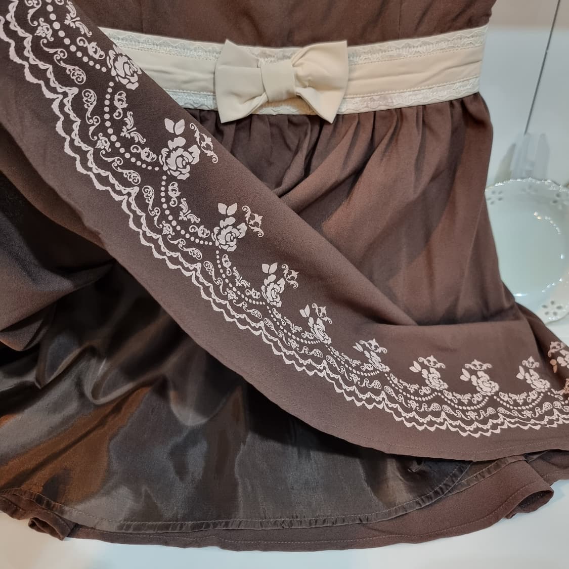 초코무드 배색 카라 리본원피스 상품이미지5