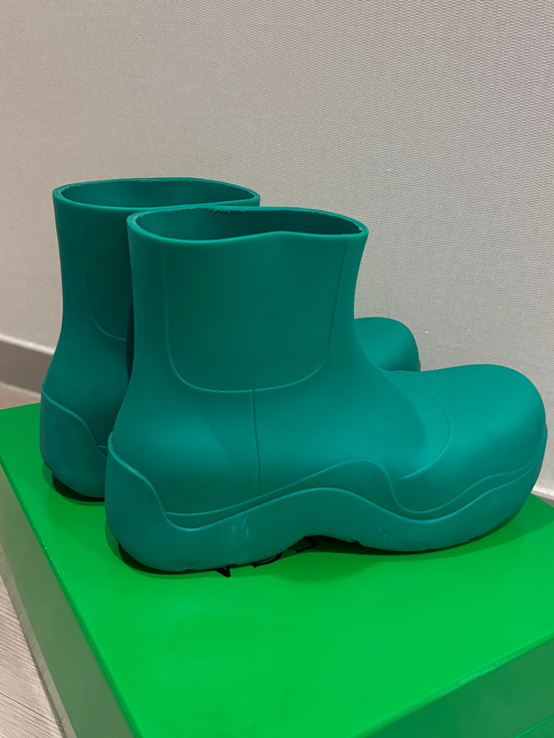 보테가베네타 퍼들부츠 39 상품이미지2