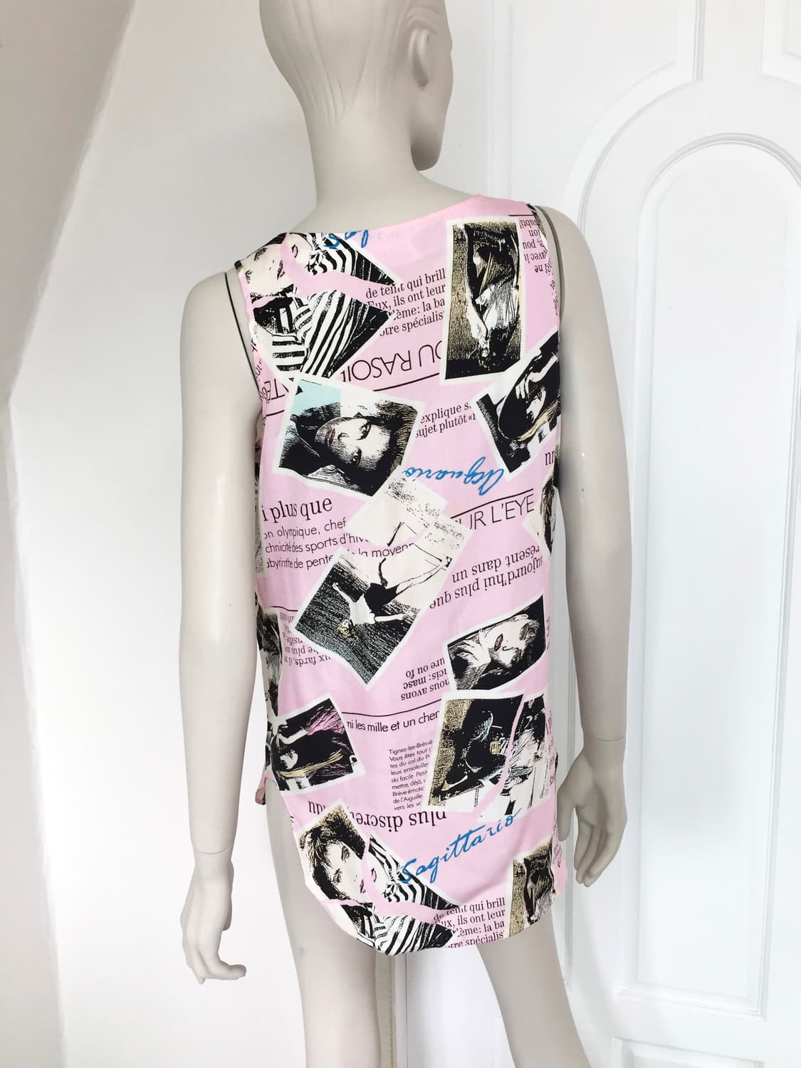 Vintage  Photo Illustration  Sleeveless  상품이미지3