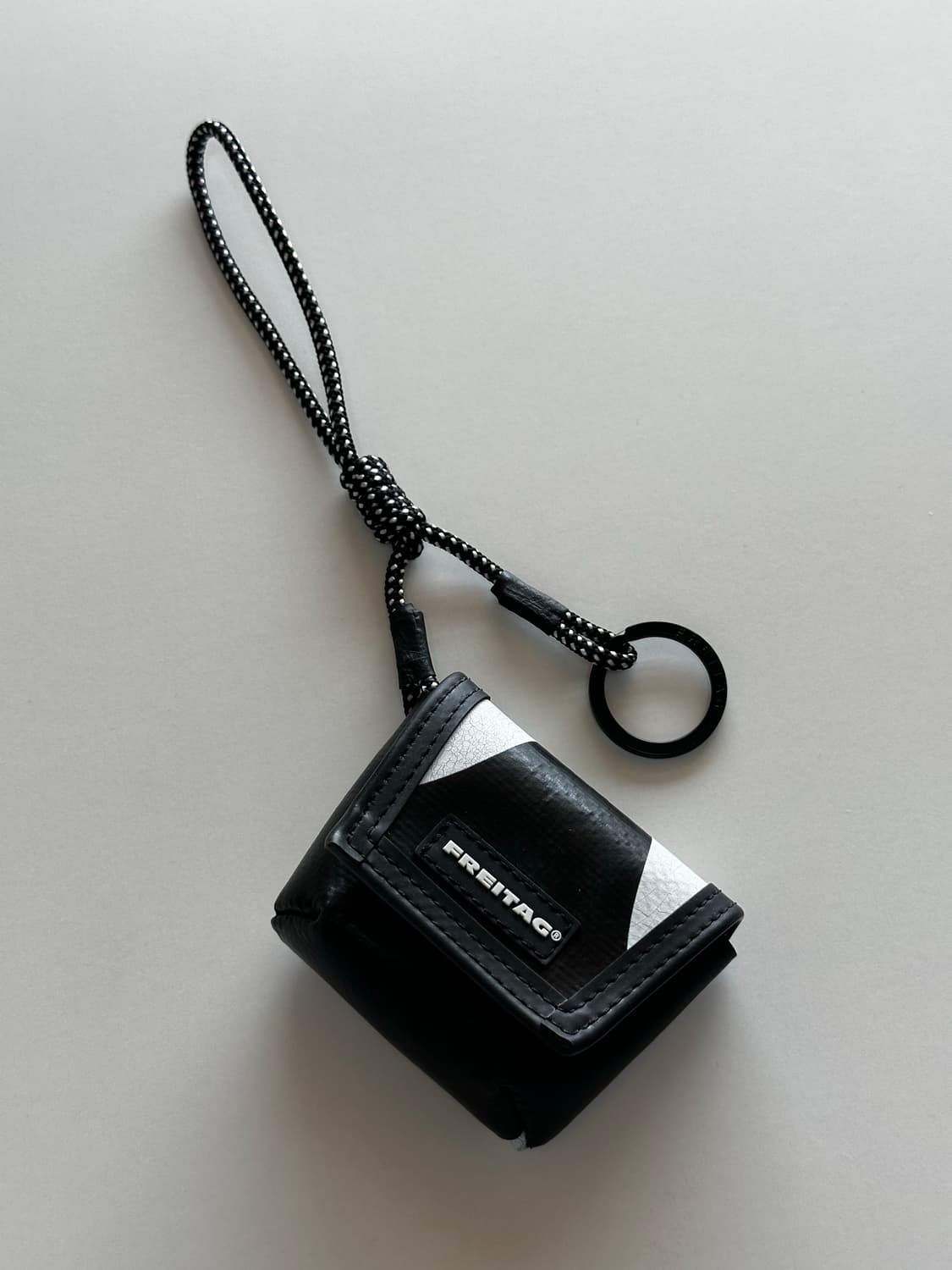 새제품 Freitag 프라이탁 미니 메신저 키링 상품이미지5