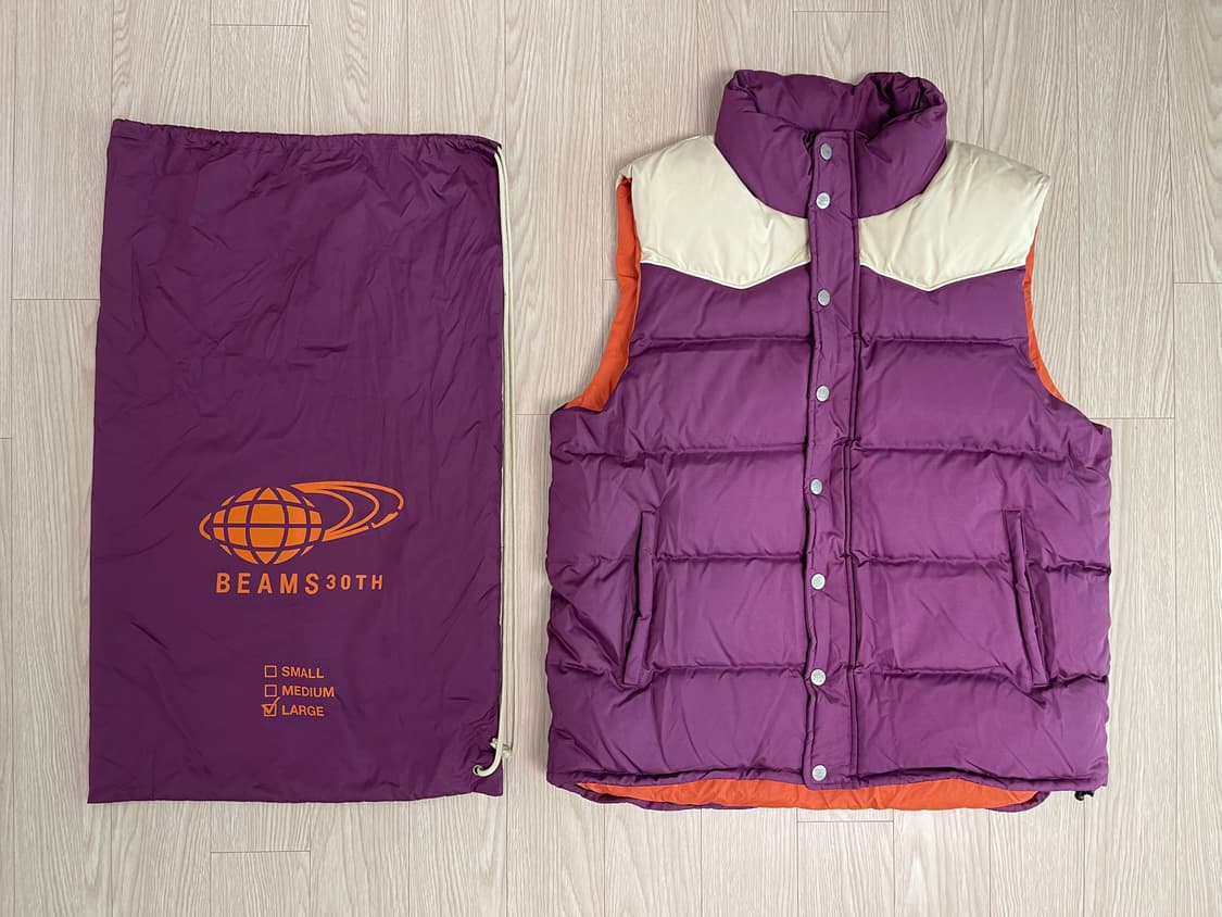 빔즈 x au by KDDI 30주년 한정 베스트 Beams 상품이미지1