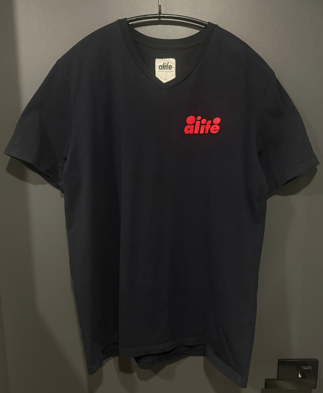 (XL) 빈티지 ALIFE 00년대 브이넥 티셔츠 블랙 상품이미지1