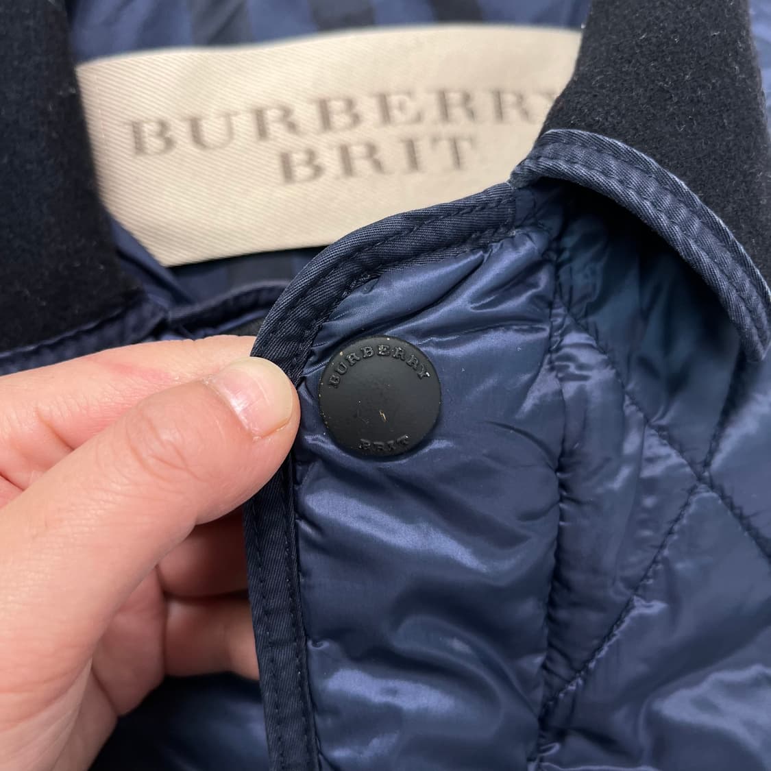100 버버리 브릿 엘보 패치 퀄팅 자켓 상품이미지4