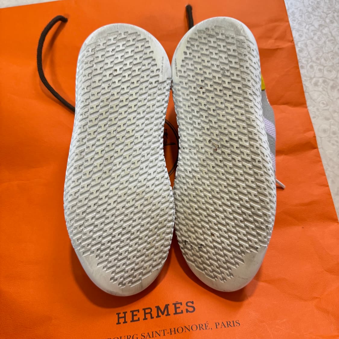 에르메스 크루 스니커즈 37 상품이미지6