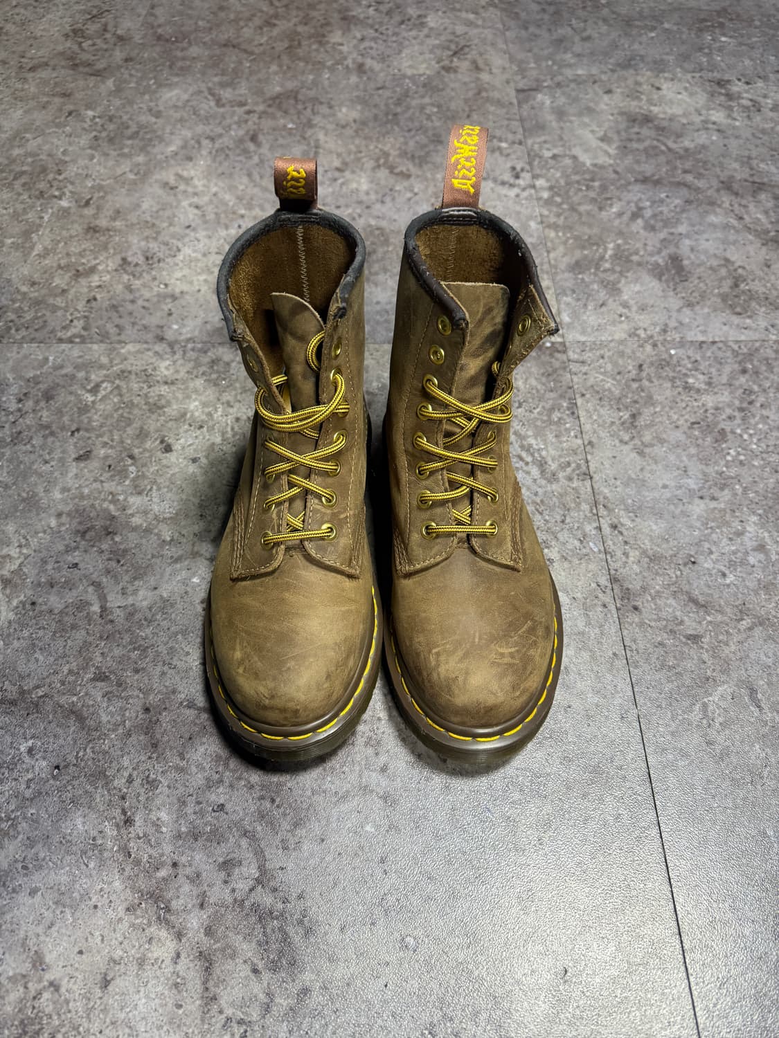 닥터마틴 1460 크레이지홀스 230 상품이미지2