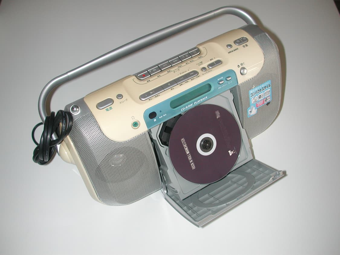 소니 cfd-e100tv cd/카세트/라디오 플레이어  상품이미지2