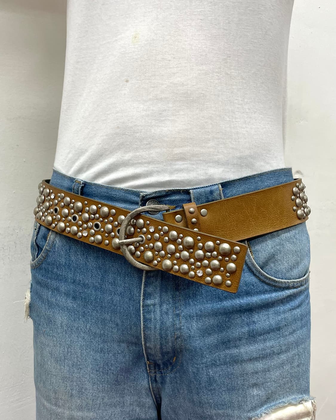 Hard Stud Cubic Brown Western Belt  상품이미지1