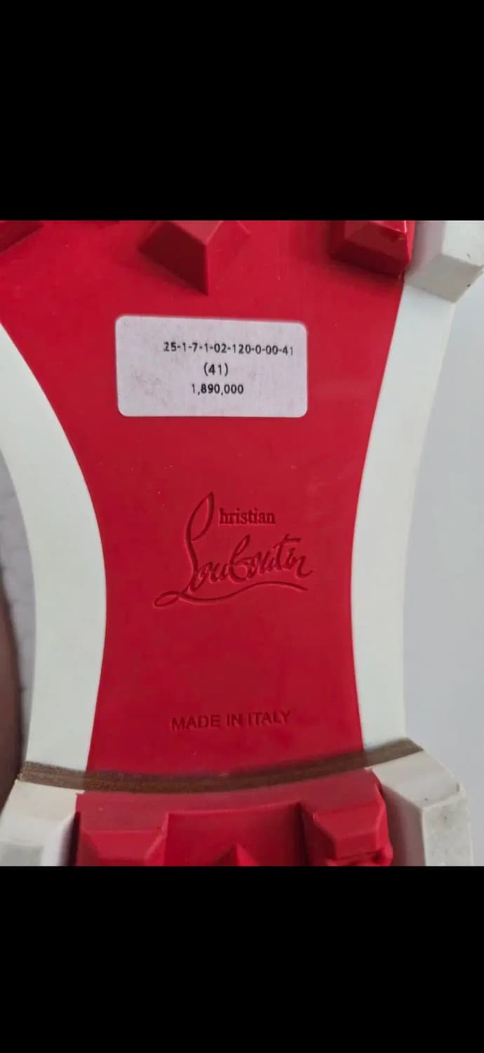 크리스찬 루부탱 화이트 스터드 테슬로퍼 팝니다 상품이미지7