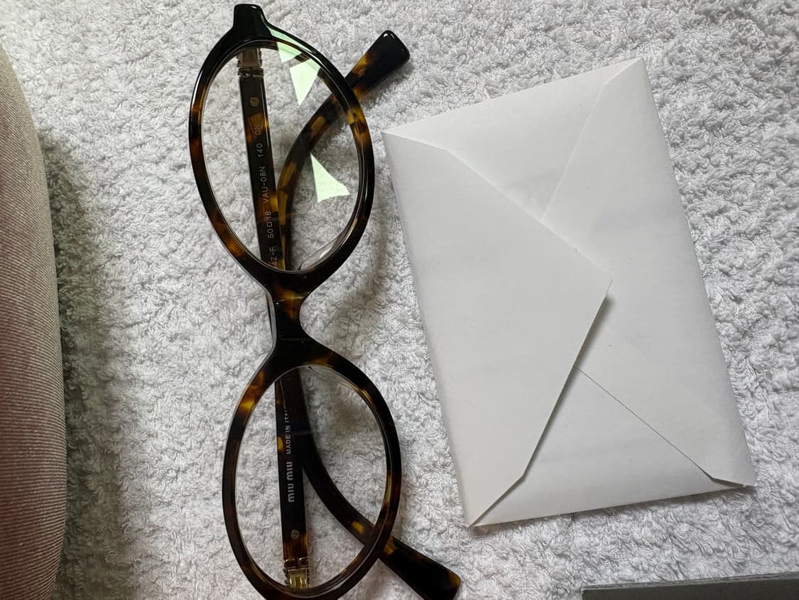 미우미우 리가드 안경 상품이미지2