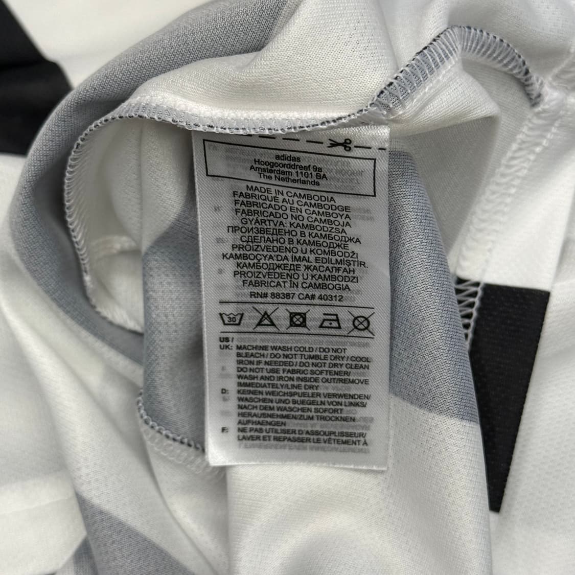 M 새상품 아디다스 20-21 유벤투스 홈 키엘리니 싸인 유니폼 상품이미지7