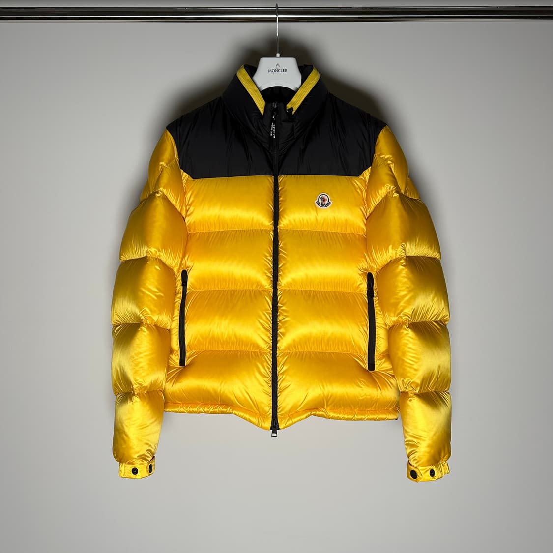 몽클레르 페플리에 쇼트 다운 자켓  상품이미지1