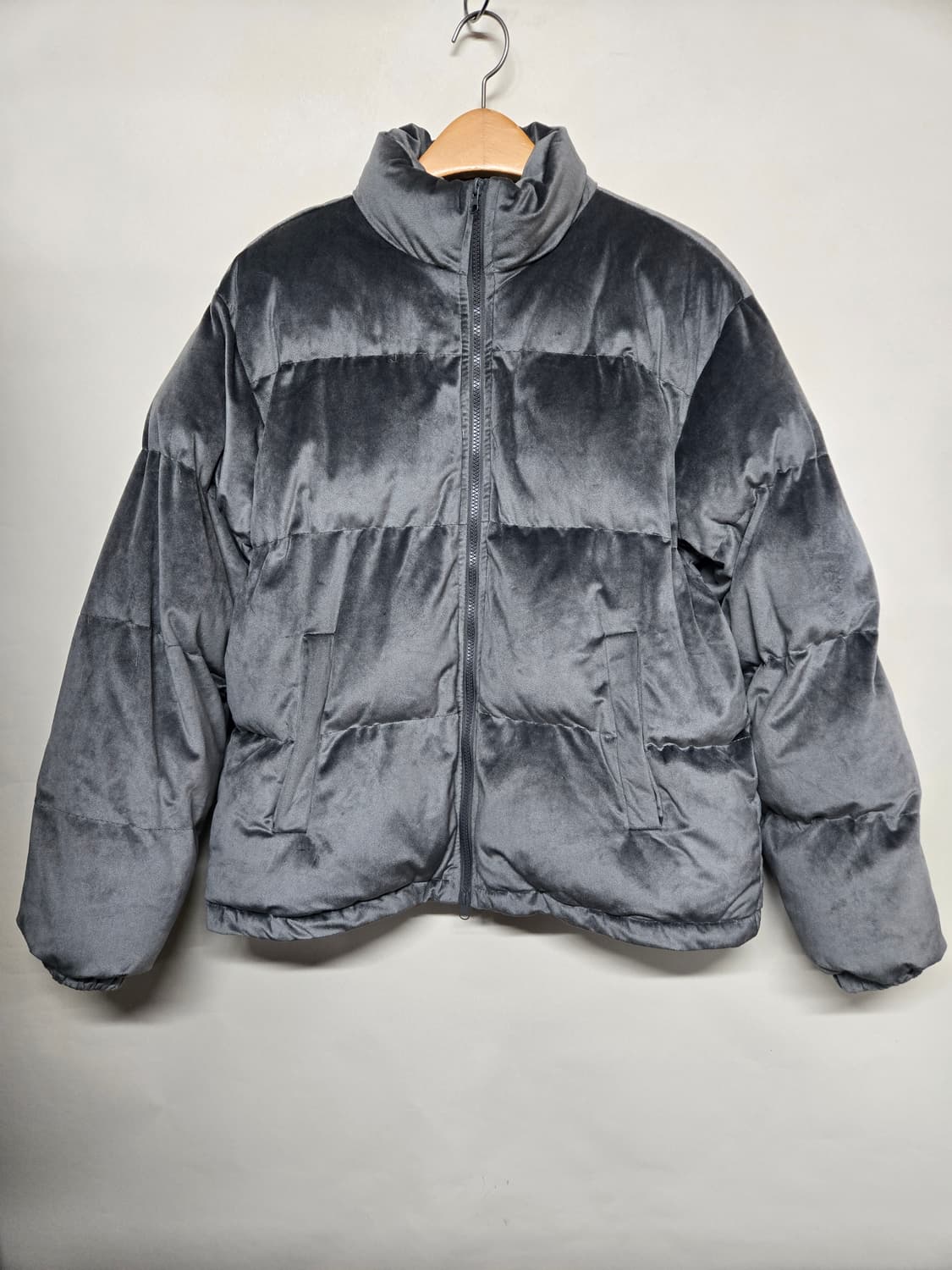 DAVID CHEN 데이비드 첸 벨벳 패딩 회색 상품이미지1