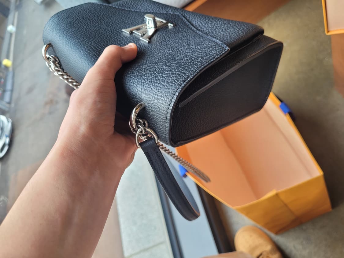 루이비통 마이락미 체인백 블랙 상품이미지8