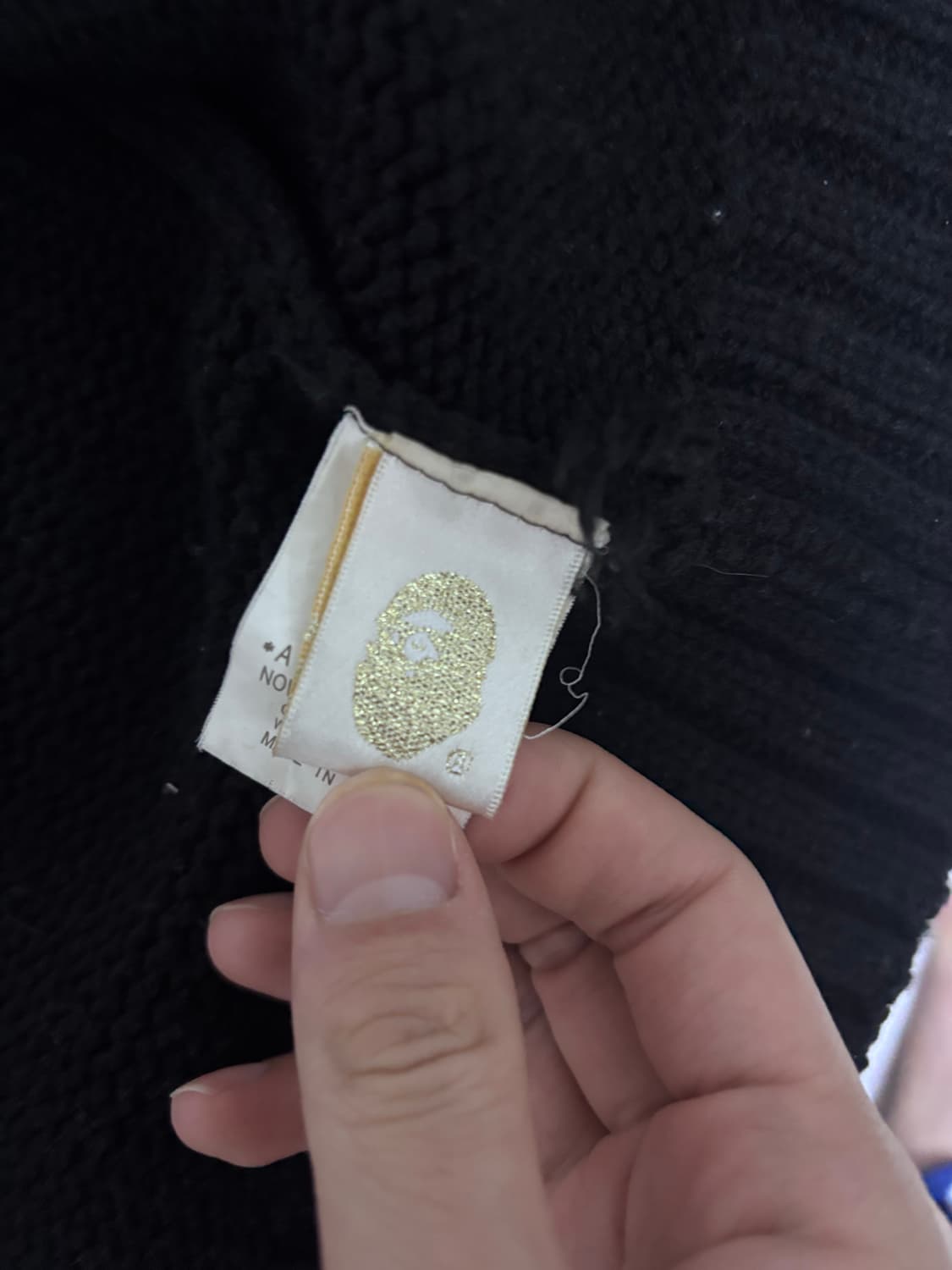 베이프 마스터마인드 니트 L 팝니다 상품이미지5