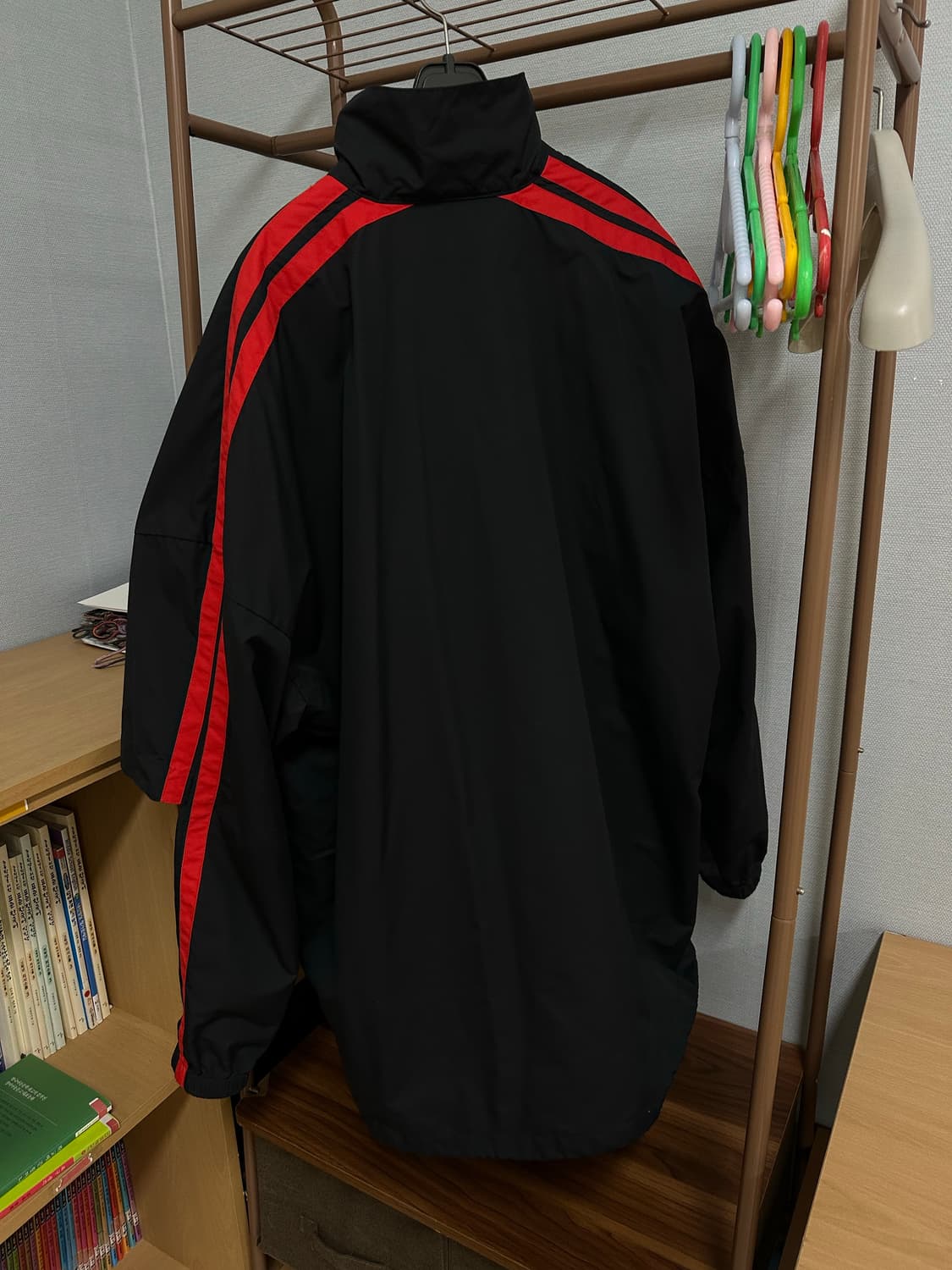 [48]발렌시아가 남성 아이콘 레이어드 트랙 윈드브레이커 집업 자켓 상품이미지2