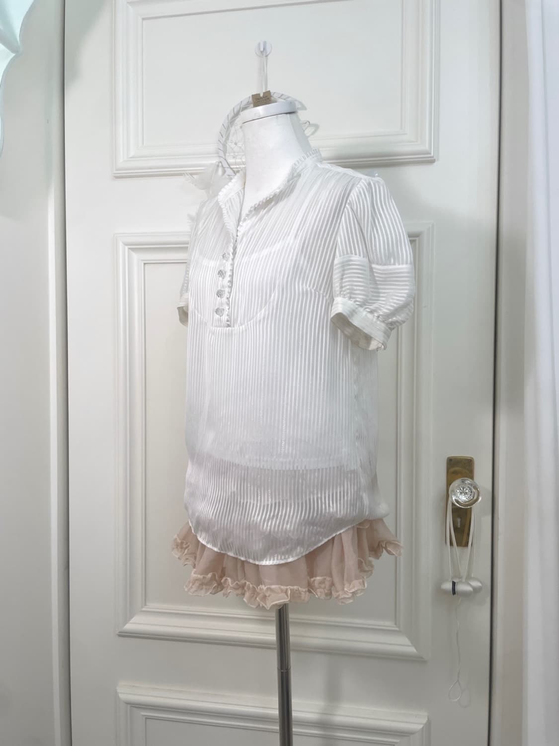 white glitter stripe crystal button prin 상품이미지2