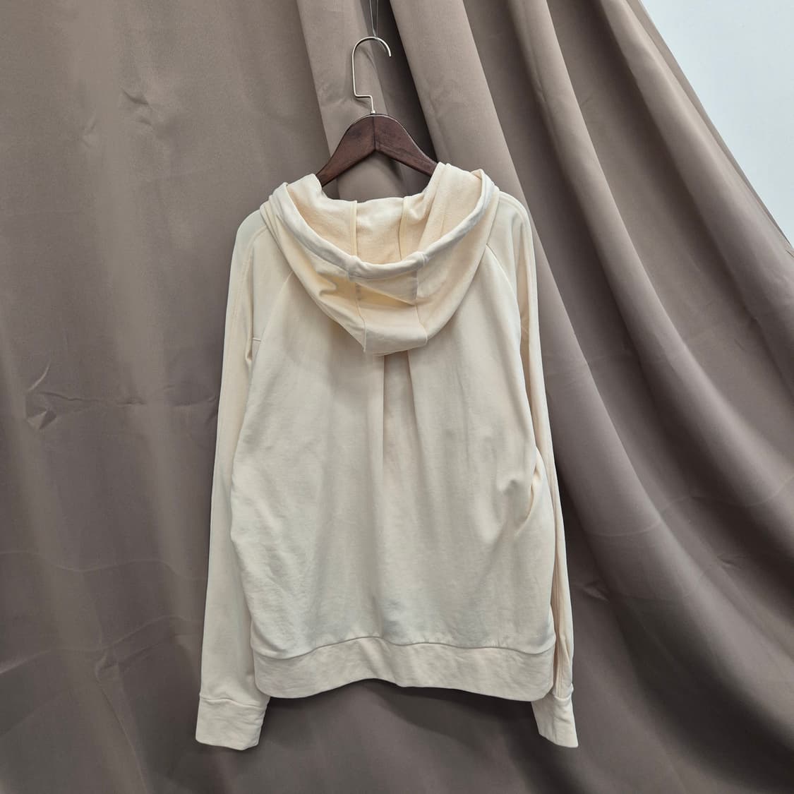 데상트 데일리 크러쉬 코튼 후드 집업 90 상품이미지4